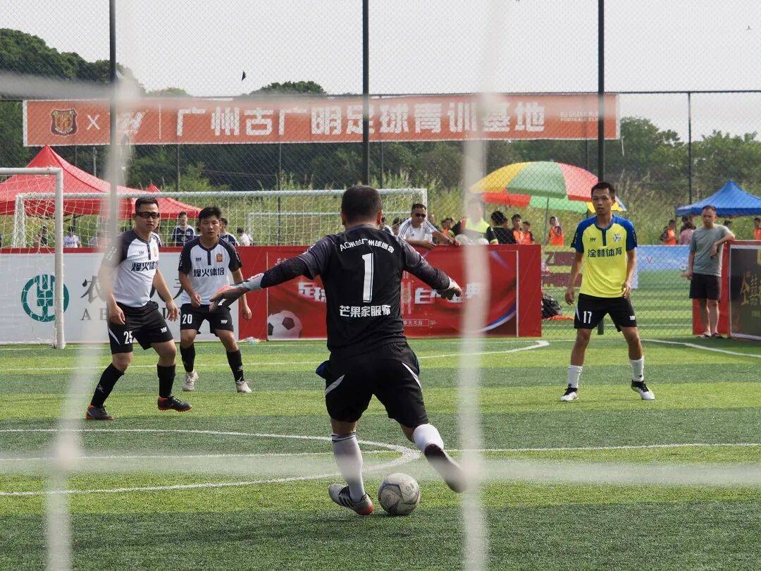 【头条】《3》粤甲联赛是什么?——区域足球联赛的盈利模式