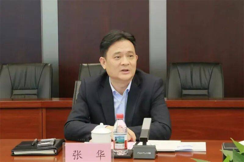 柳州市委常委、副市长张华带队赴广州、深圳体育招商引资，洽谈体育经济合作