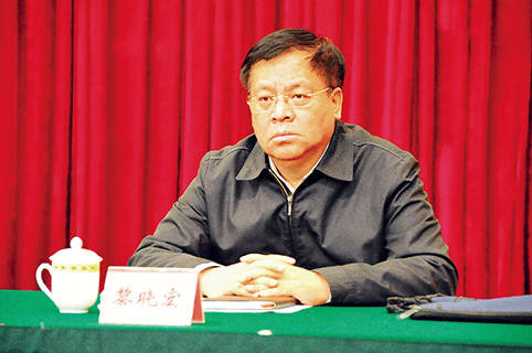 73岁黎晓宏落马，中共中央批准：开除三虎党籍！齐扎拉贪腐1.58亿判无期