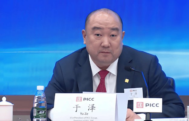 73岁黎晓宏落马，中共中央批准：开除三虎党籍！齐扎拉贪腐1.58亿判无期